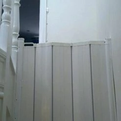 Babydan Guard Me Traphek Vouwhek Harmonica Veiligheidshek 64,5 T/m 89 Cm Gebroken Wit H. 72,5cm -Baby's Only 472x840