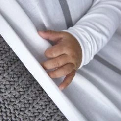 Meyco Herringbone Velvet Wiegdeken - Grijs - 75x100cm -Baby's Only 550x366 277