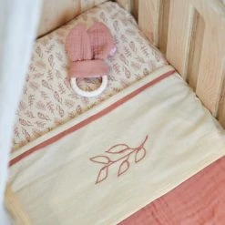 Jollein Baby Hoeslaken Ledikant Jersey 60x120cm - Meadow - Rosewood -Baby's Only 550x366 281