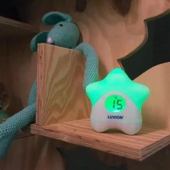 Luvion Glowstar - Nachtlampje / Thermometer -Baby's Only 550x379 1