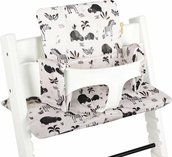 Ukje Stoelverkleiner - Geschikt Voor Stokke Tripp Trapp - Geplastificeerd - Kinderstoel - Kussenset - Wit Zebra 1 Ukje Stoelverkleiner - Geschikt Voor Stokke Tripp Trapp - Geplastificeerd - Kinderstoel - Kussenset - Wit Zebra