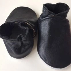 Drukkies Leren Baby Slofjes Zwart - Maat M -Baby's Only 550x524 5