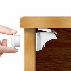 Monte Golia 10 Magneet Kindersloten + 2 Magneet Sleutels - Kinderslot Kastjes - Kinderslot Met 3M Tape -Baby's Only 550x537 1