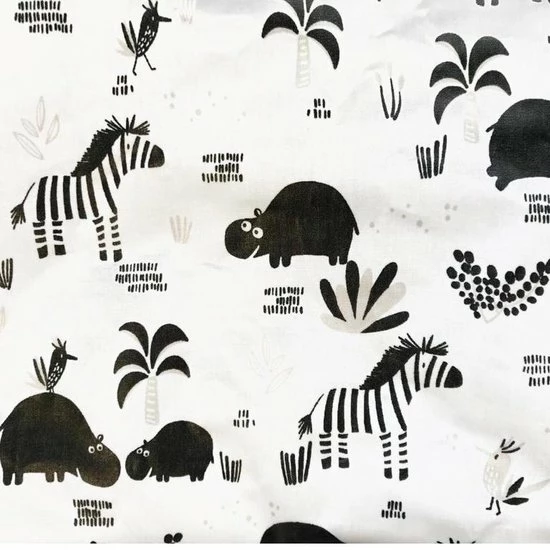 Ukje Stoelverkleiner - Geschikt Voor Stokke Tripp Trapp - Geplastificeerd - Kinderstoel - Kussenset - Wit Zebra 3 Ukje Stoelverkleiner - Geschikt Voor Stokke Tripp Trapp - Geplastificeerd - Kinderstoel - Kussenset - Wit Zebra - Afbeelding 3