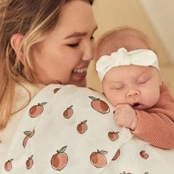 Jollein Hydrofiel Multidoek 70x70cm - Peach - 3 Stuks 41 Jollein Hydrofiel Multidoek 70x70cm - Peach - 3 Stuks -Baby's Only 550x550 264