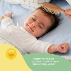 Nowí® Kids Baby Borstel En Kam | Natuurlijk Zacht Geitenhaar Haarborstel Set Van Hout | Origineel Kraamcadeau Voor Babyshower Of Kraamvisite | Geboorte Kraamcadeau Voor Jongen En Meisje | Inclusief Houten Hoofdmassage Borstel & Houten Kam -Baby's Only 550x550 330