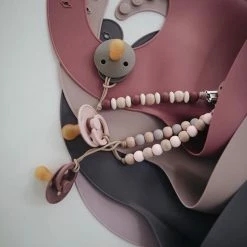 Mushie Siliconen Baby Slabbetje Met Opvangbakje |Cambridge Blue | BPA Ftalaatvrij| Afwasbaar -Baby's Only 550x550 442