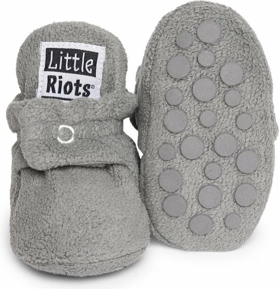 Little Riots - Babyslofjes - Antislip - Fleece Stepper - Grijs - Slofjes Voor Je Baby, Dreumes En Peuter Voor Jongens En Meisjes - 18-24 Maanden (14cm) - Schoenmaat 22-23 1 Little Riots - Babyslofjes - Antislip - Fleece Stepper - Grijs - Slofjes Voor Je Baby, Dreumes En Peuter Voor Jongens En Meisjes - 18-24 Maanden (14cm) - Schoenmaat 22-23