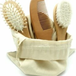 Lilleskat® Baby Verzorgingsset- Haarborstel - Kam - Babyshower - Hout - Baby Borstel -Baby's Only 550x599 1