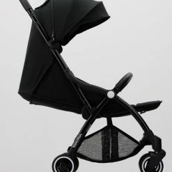Hamilton By Yoop X1 Plus Buggy Nieuw, Hoger, Uitgebreider 2022 Model Premium Stroller Met One Hand Folding Technologie Zwart Lichte, Verstelbare En Wendbare Kinderwagen Met Vele Gemakken -Baby's Only 550x606 2