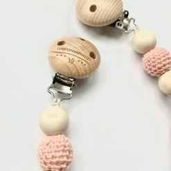 Wagenspanner Bambi Hert - Baby Wagenspanner Hout - Vrolijke Kinderwagenspanner - Eenvoudig Te Bevestigen - Kraamcadeau Voor Jongens En Meisjes - Completebabyuitzet - Musthave 2021 -Baby's Only 550x658 4