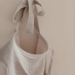 By Nany Borstvoedingsdoek Voedingsdoek Naturel Met Zicht Op Baby Tijdens De Borstvoeding -Baby's Only 550x733 4