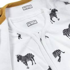 Meyco Baby Slaapzak 4 Seizoenen Zebra Animal - Honey Gold -Baby's Only 550x798 1
