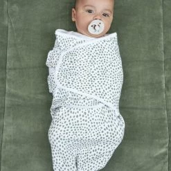 Meyco Cheetah/Uni Swaddlemeyco Inbakerdoek - 2-pack - Forest Green - 0-3 Maanden -Baby's Only 550x825 171