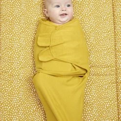 Meyco Uni Swaddlemeyco Inbakerdoek - Honey Gold - 0-3 Maanden -Baby's Only 550x825 58